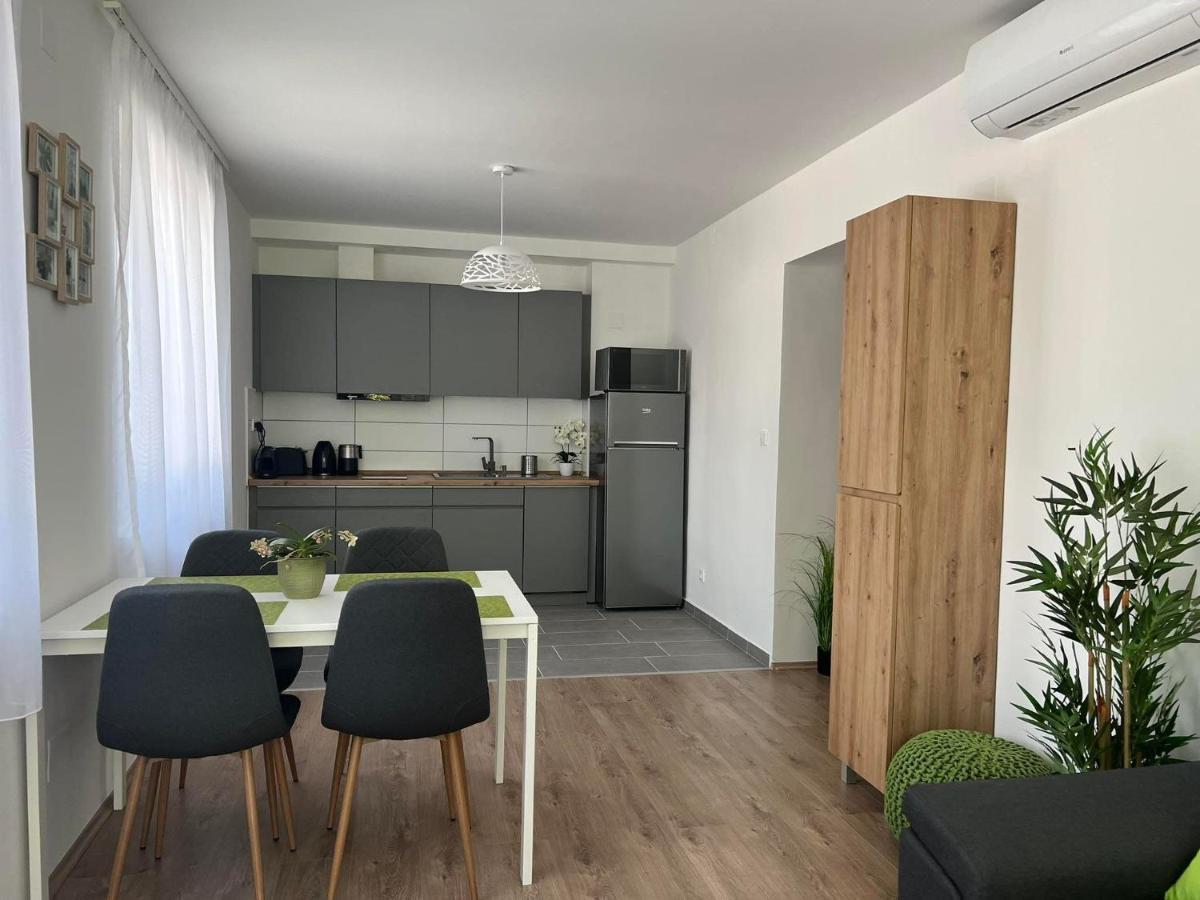 Zamardi Margittai Apartmanok Exteriör bild