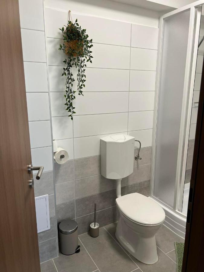 Zamardi Margittai Apartmanok Exteriör bild