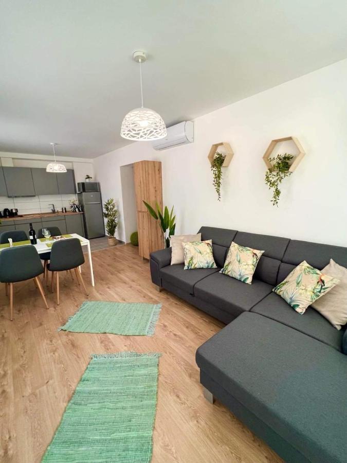 Zamardi Margittai Apartmanok Exteriör bild